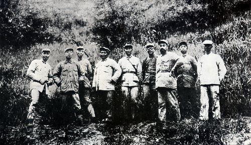 为什么说朱德在第四次反“围剿”中是前线指挥作战的最高领导人之一?_党建_共产党员网