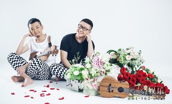 <em>好妹妹乐队</em>翻唱新作《我可是你手中那一朵鲜花