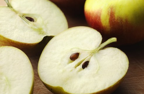 饮食新知:煮苹果的独特功效您知道吗?