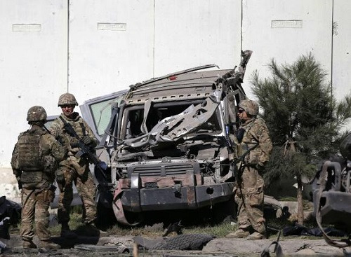 阿富汗首都自杀式袭击致3名国际维和部队士兵死亡