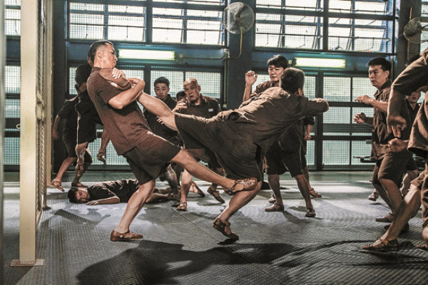 《 一个人的武林 》曝剧照 甄子丹1打17创纪录_