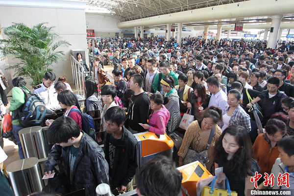 Sistema ferroviario de China est&aacute; bajo presi&oacute;n por vacaciones de D&iacute;a Nacional