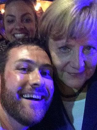 默克尔赴澳先逛夜店当地民众称&ldquo;很亲民&rdquo;（图）