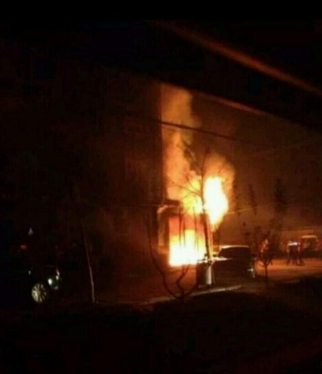 河南新乡:KTV发生火灾致11死35伤现场(组图)