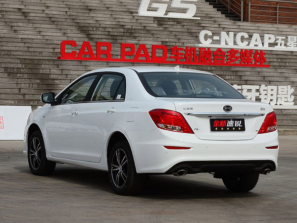 2015款比亚迪速锐\/G5上市 售价6.99-10.29万元