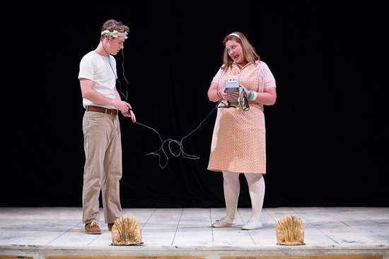 《燃烧的疯人院》(Così)演出小史_综艺_央视