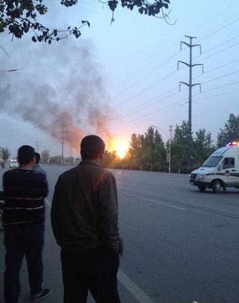 河北邢台宁晋县一液化气站起火爆炸 火势凶猛