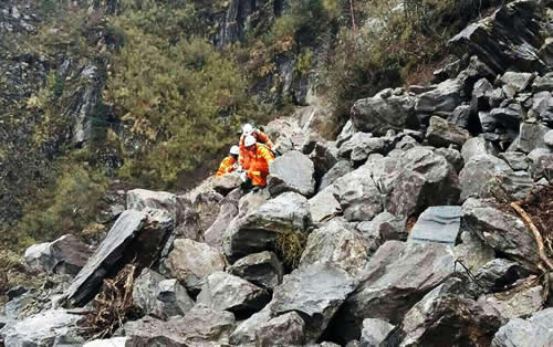 吉隆镇吉甫村。记者 陈林 常川 冯骥 蒋盖摄影报道