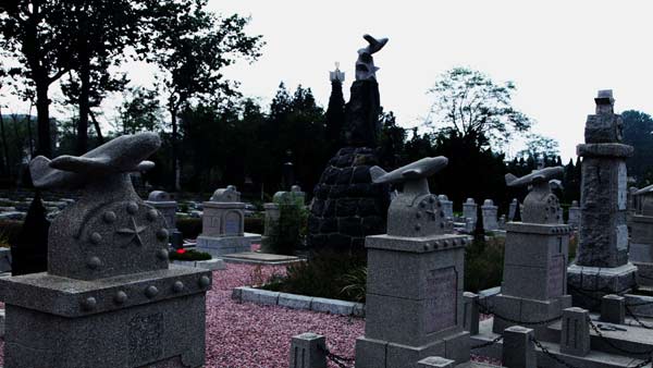 《苏联红军在旅大》上、下集简介_科教_央视