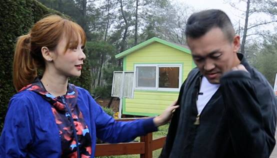 《中韩时尚王》真人秀抢眼 为跑男设计队服_