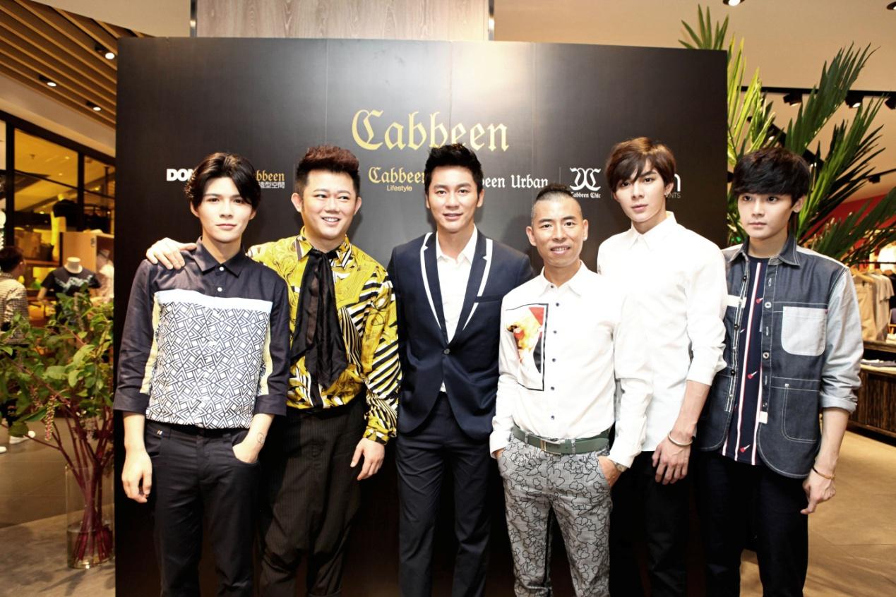 在卡宾万花筒中发现真我_品鉴频道_央视网(cc