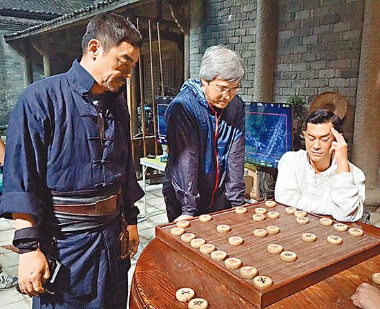 《危城》拍摄遇台风 古天乐等苦中作乐_综艺_