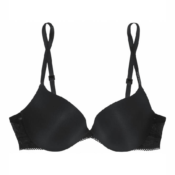 OMG她们真空上阵 人家最会玩内衣_时尚_央视