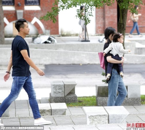 大S当妈后<em>长出白发</em> 发文感叹不怕变老感动网友