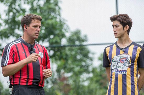 陈妍希获“章鱼陈”称号 李治廷“恋上”欧文_综艺_央视网(cctv.com)