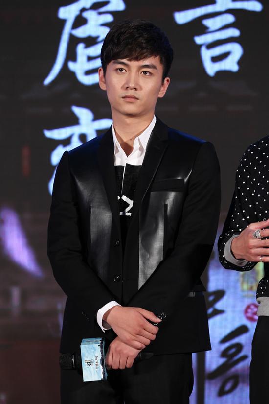 陈晓谈恋情:偷着乐很开心 结婚顺其自然_综艺