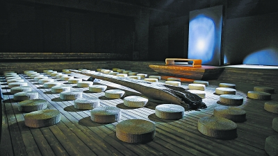 北京古琴专业剧场将运营 坐在蒲团上观景听曲