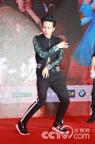 鹿晗加盟第三季跑男 邓超享受小鹿乱撞_综艺