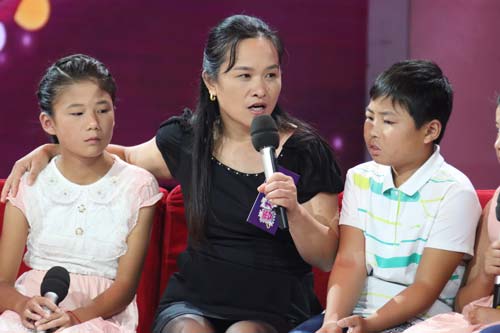 《向幸福出发》帮妻戒毒老公学千术反赌_综艺