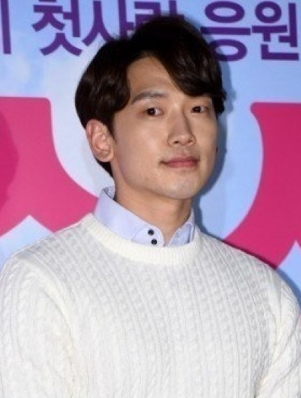 Rain开经纪公司培养新人 当老板进军内地市场