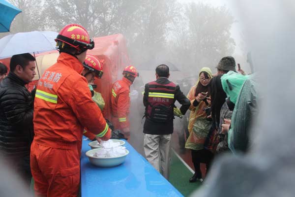预防灾害:冬雨中的消防课_科教_央视网(cctv.c