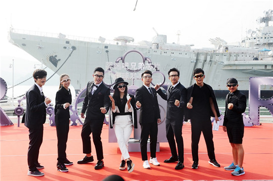 谢娜加盟《奔跑吧兄弟》上演悬疑科幻大片_