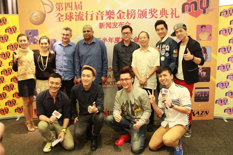 全球流行音乐金榜历年经典照片回顾_综艺_央