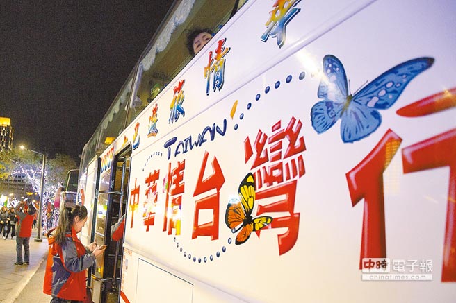 大陆赴台游人数持续不振 台旅游业者吁蔡英文