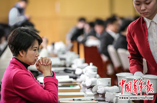 【点赞五大发展理念】创新发展逐步改变青年成