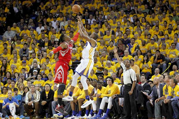 GOLDEN STATE 115 - HOUSTON 106