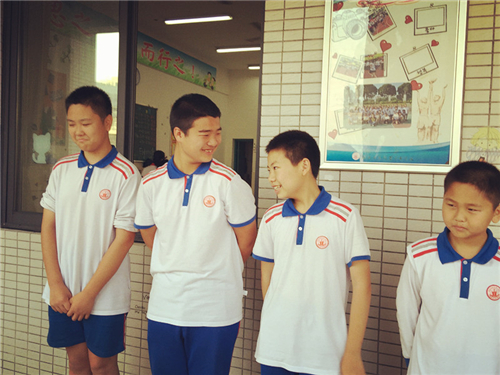 3142 《致我们将要逝去的青春》 厦门三中 吴籽莹等