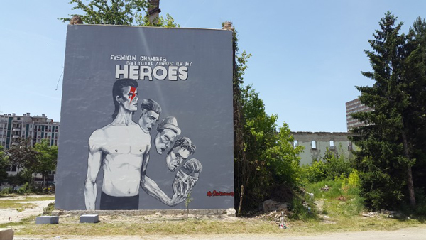 A large wall painting of David Bowie in Sarajevo, capital of Bosnia.
