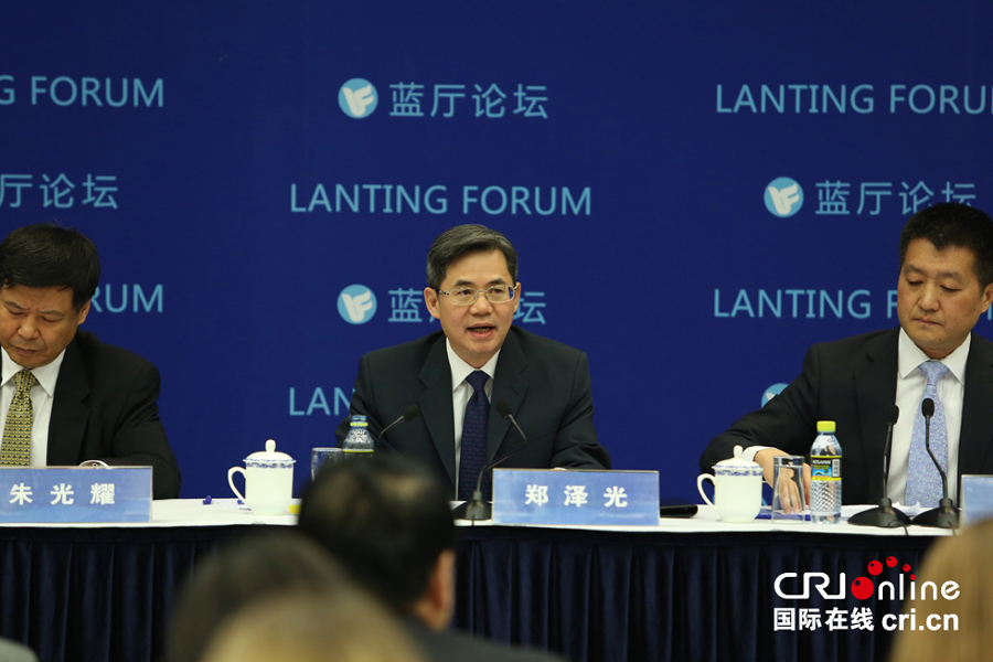 Chinese Assistant Foreign Minister Zheng Zeguang speaks at the 16th Lanting Forum in Beijing on Thursday, 2nd June 2016. The theme of the 16th Lanting Forum is "U.S.-China Relations: Direction and Dynamics". [Photo: CRI Online] 