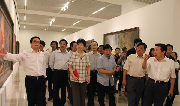 Una muestra de arte conmemora el 95 aniversario del Partido Comunista de China