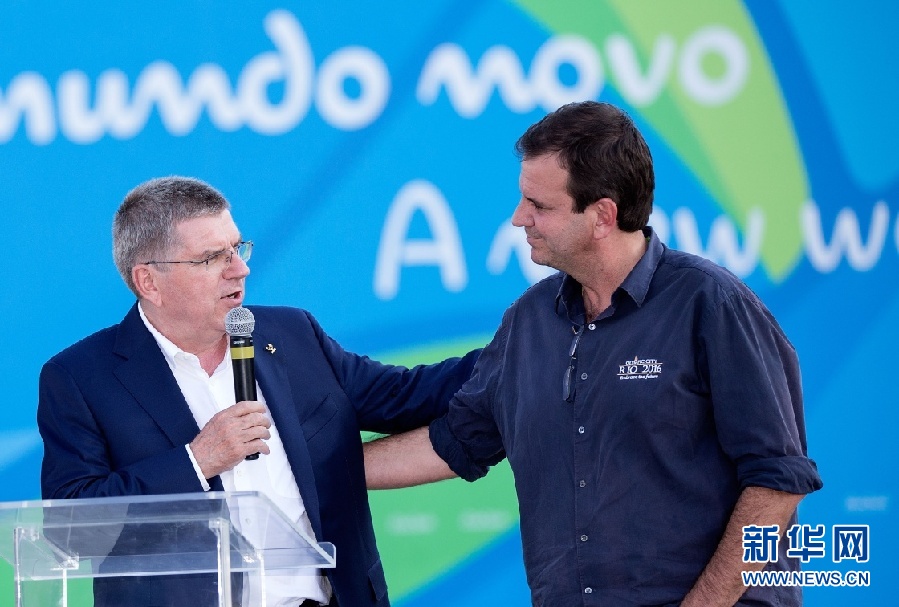 Bach conf&iacute;a en que R&iacute;o resolver&aacute; los problemas de la Villa Ol&iacute;mpica