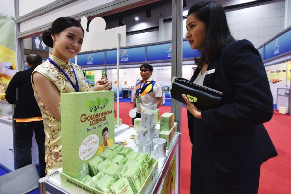 外媒:亚洲多国依赖中国 旅游和投资让联系更紧