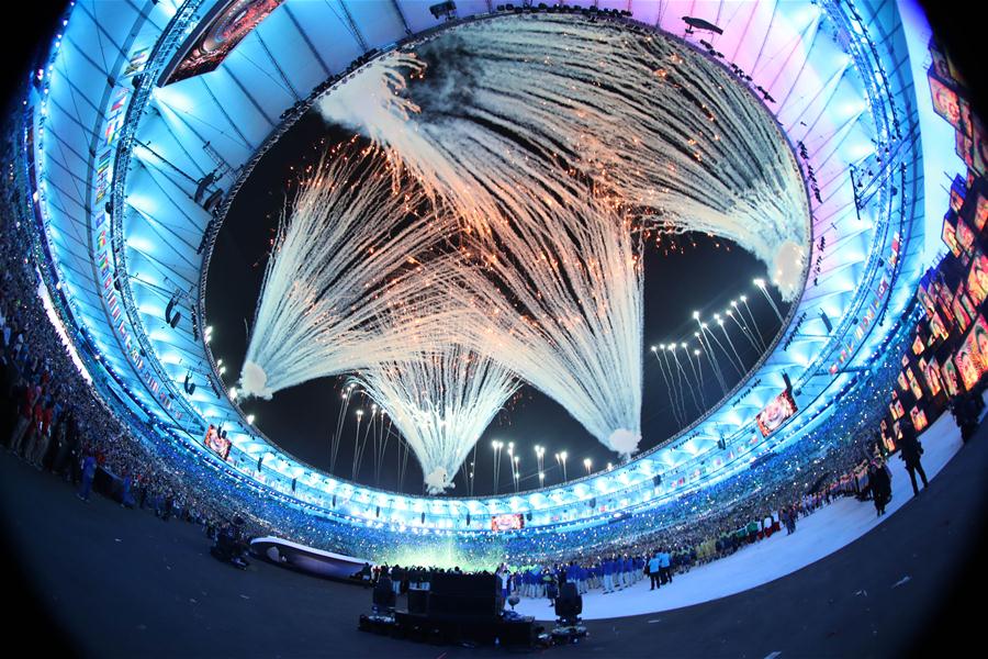 Ceremonia de apertura en el estadio Maracan&aacute;