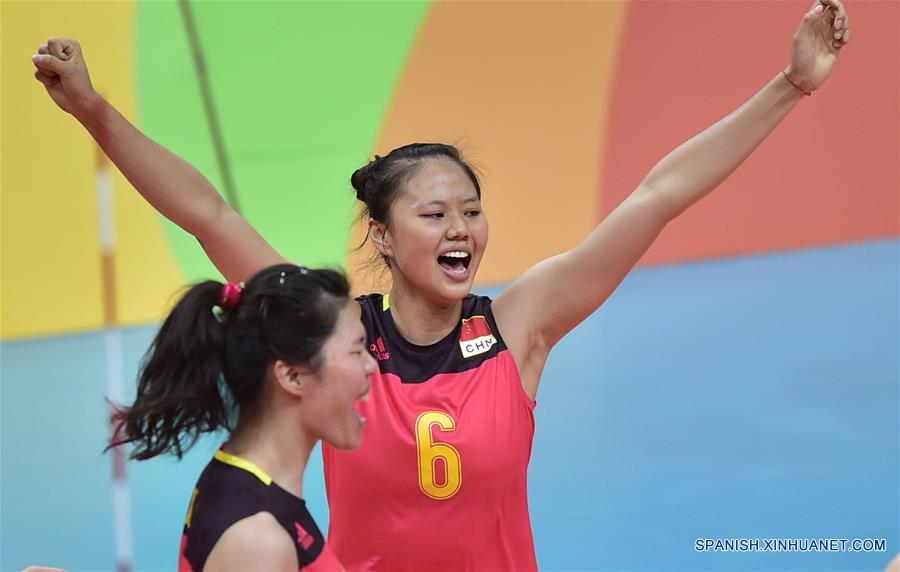 China obtuvo hoy una victoria f&aacute;cil de 3-0 sobre Italia en las competencias de grupo en voleibol femenil de las Olimpiadas de R&iacute;o.(Xinhua/YueYuewei)