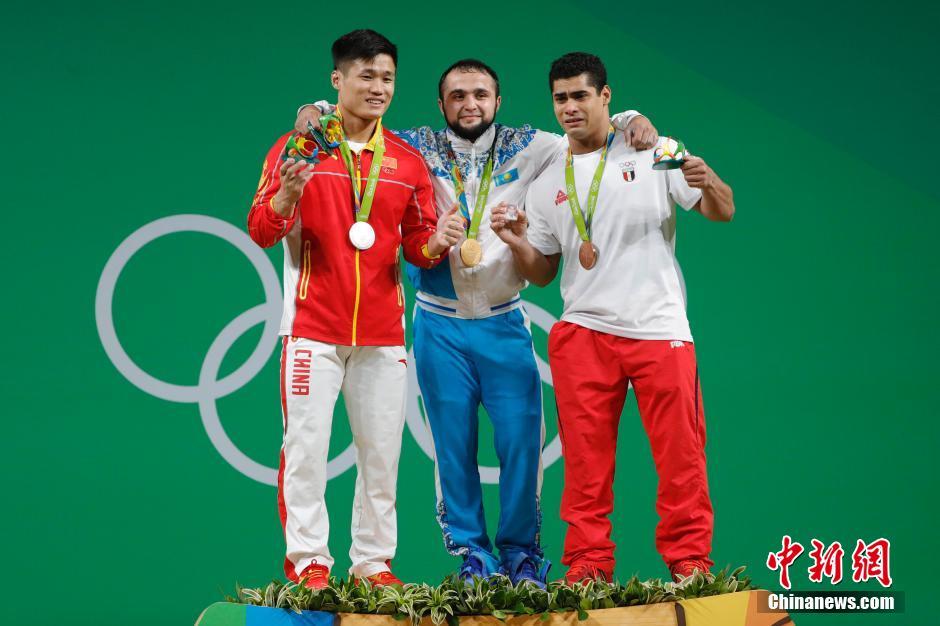 Río 2016: Chino Lyu Xiaojun bate nuevo récord mundial en halterofilia