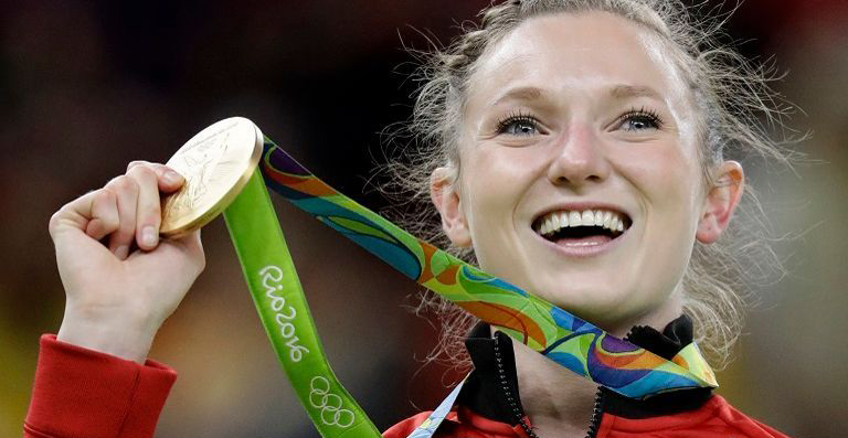 La canadiense Rosannagh Maclennan revalida su t&iacute;tulo en trampol&iacute;n individual