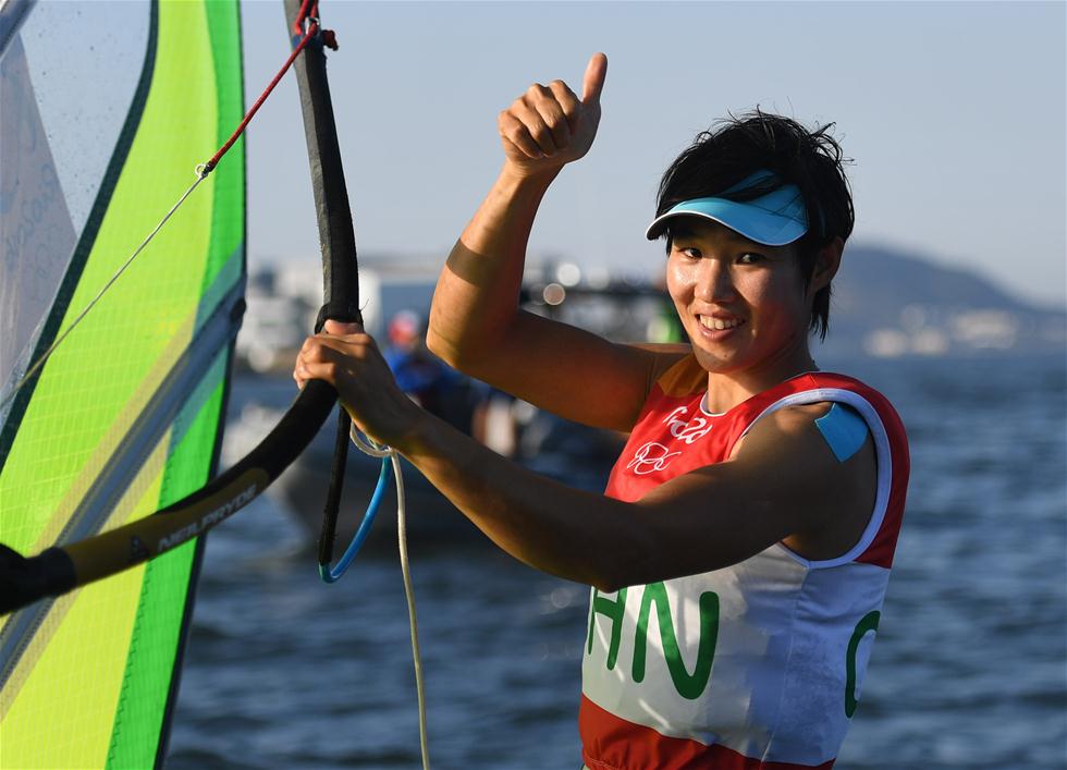 R&iacute;o 2016: Chen Peina conquista la plata para China en vela RS:X 