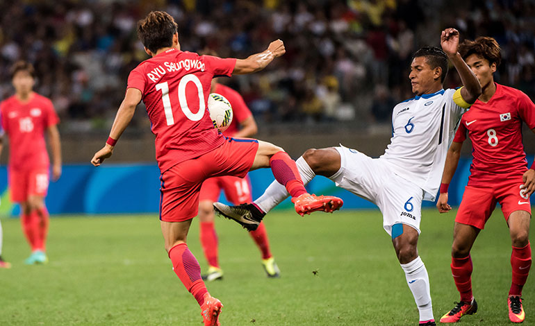 Honduras hace historia y alcanza las semifinales