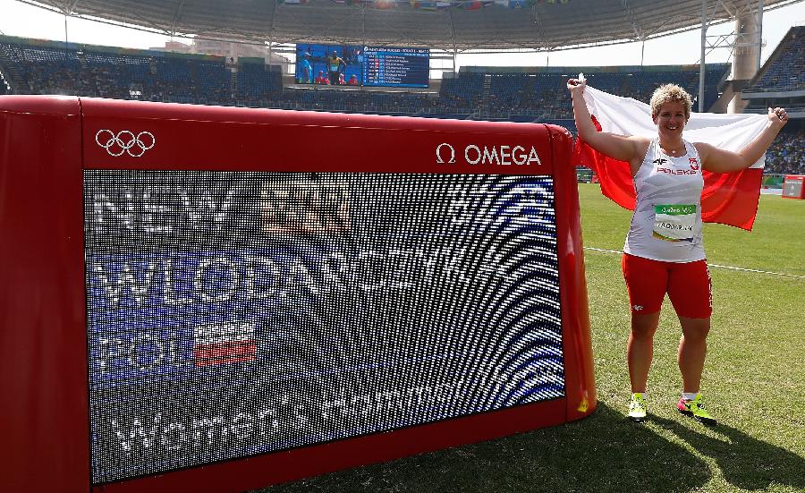 Polonia se lleva el oro en lanzamiento de martillo femenino