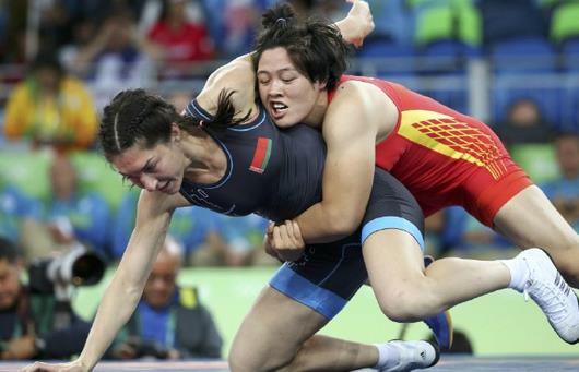 张凤柳获得里约奥运摔跤女子75KG级铜牌