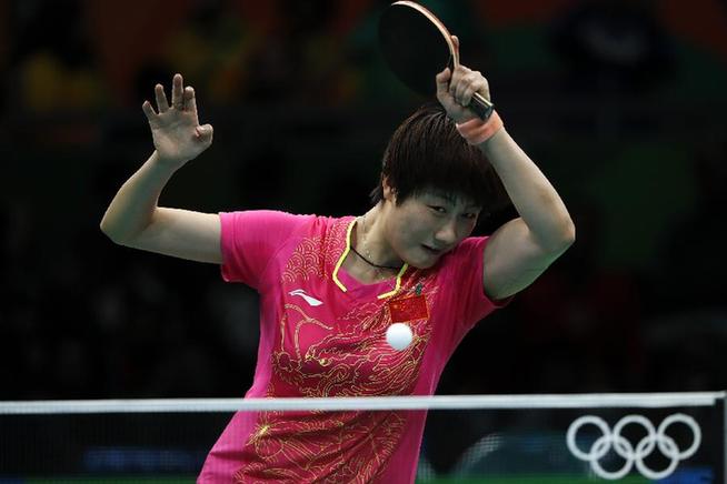 8月10日,丁宁在比赛中