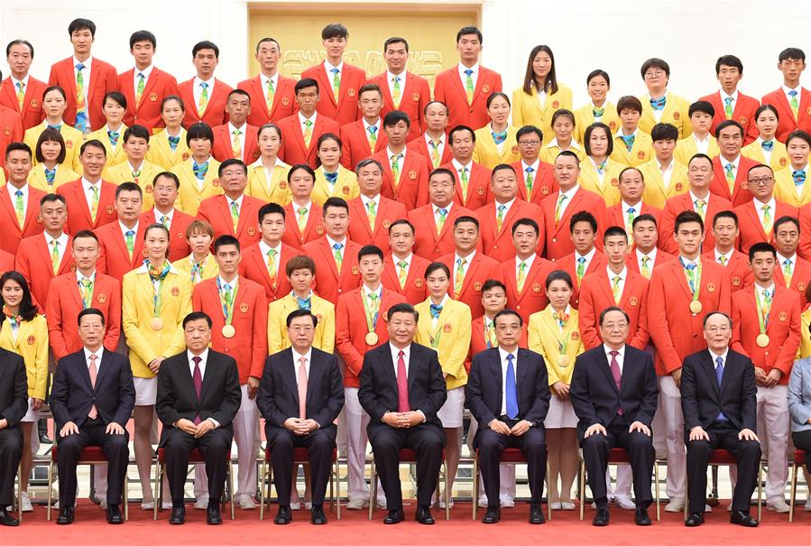 Xi Jinping se reúne con delegación olímpica china