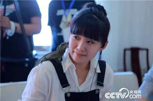 蜥蜴：“我觉得这位选手不错！”