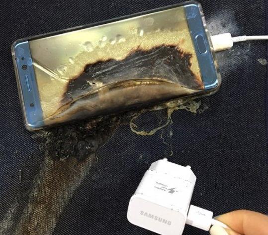 三星因电池缺陷召回全球售出的Note7手机_新闻频道_央视网(cctv.com)