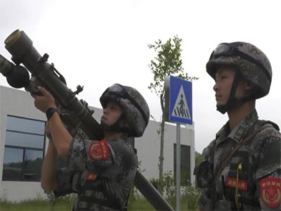 火力-2016·山丹E演习拉开战幕 跨昼夜机动