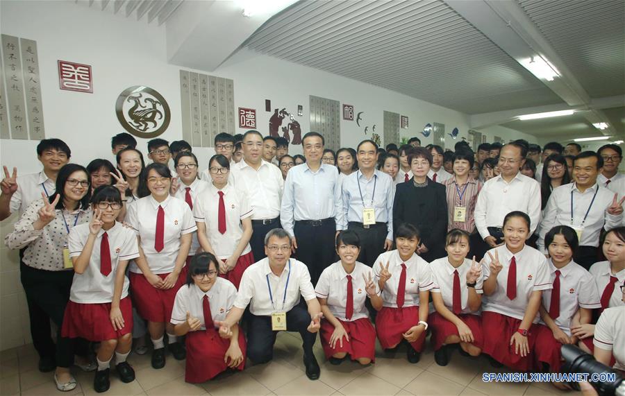 El primer ministro de China, Li Keqiang hizo una gira de inspecci&oacute;n el martes por la tarde.(Xinhua/Ju Peng)